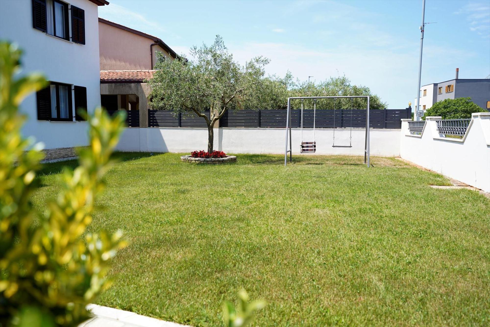 Apartman Nada I Fazana Exterior photo